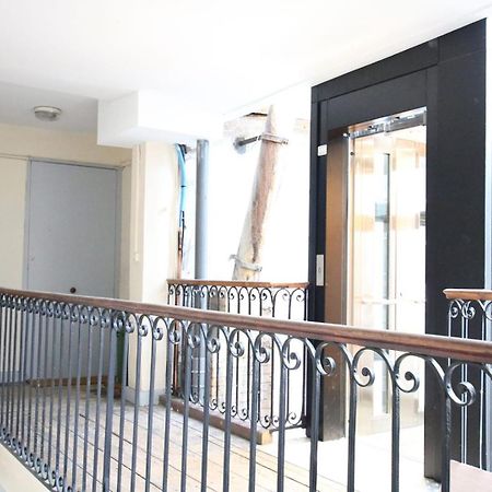 GuestReady - Comfy Attic Apartment near Grand Théâtre Bordéus Exterior foto
